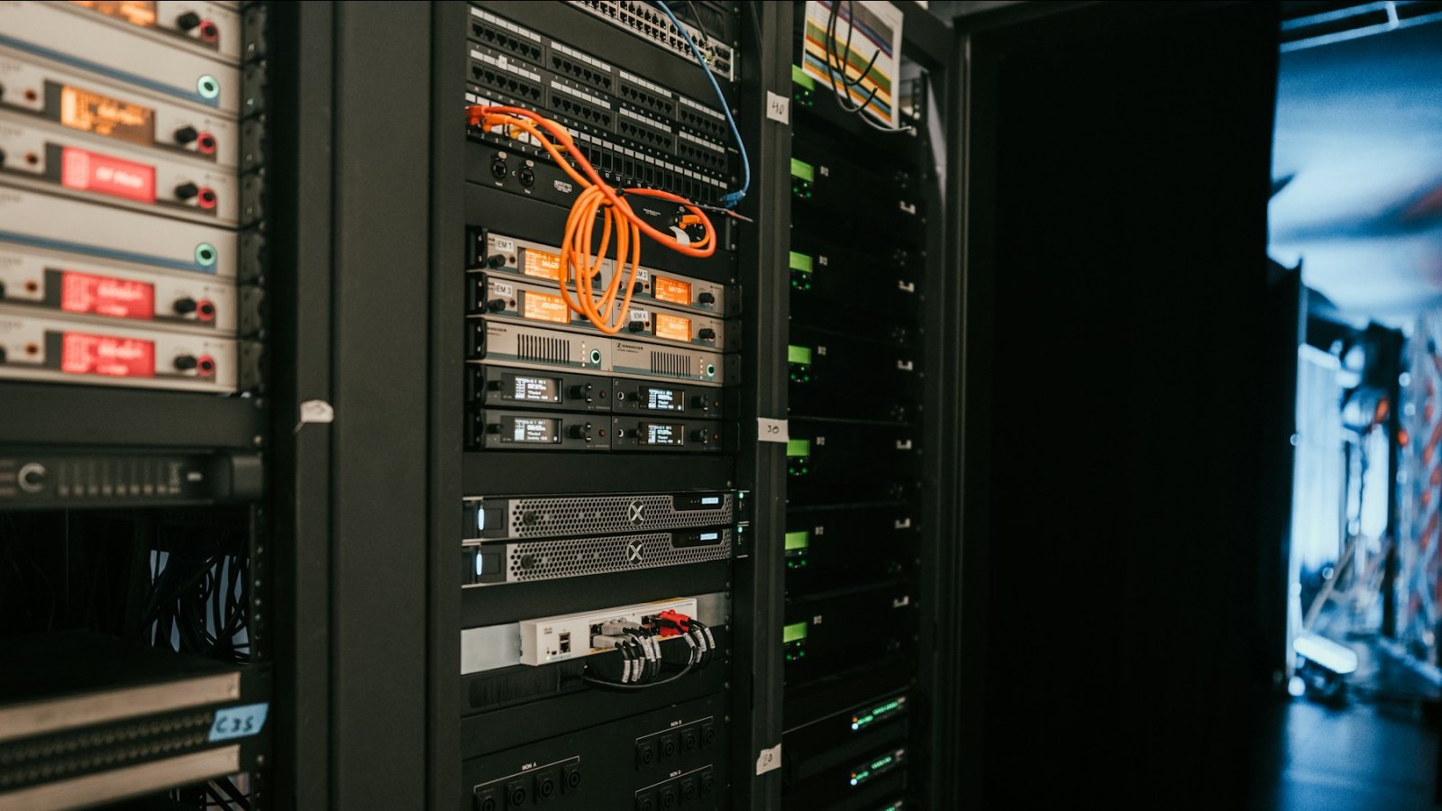 Device Identity Attestation Checklist Before DePIN Deposits